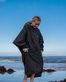 The Dryrobe Kids Advance Long Sleeved in Black & Blue