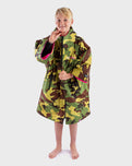 The Dryrobe Kids Advance Short Sleeved Dryrobe in Camo & Pink