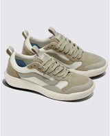 The Vans Womens MTE Ultrarange Exo SE Shoes in Sage