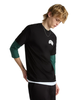 The Vans Mens Prowler T-Shirt in Black