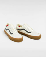 The Vans Mens Skate Old Skool Shoes in Marshmallow & Gum