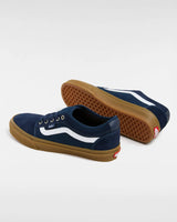 The Vans Mens Chukka Low Sidestripe Shoes in Navy & Gum