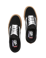 The Vans Mens Skate Old Skool Shoes in Black & Gum