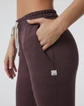 Performance Joggers in Elderberry Heather