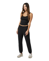 The Vuori Womens Boyfriend Joggers in Black Heather