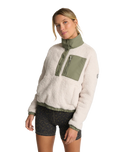 The Vuori Womens Cozy Sherpa Fleece Jacket in Dune