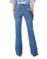 The Wrangler Womens Flare Jeans in Raven