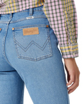 The Wrangler Womens Walker Jeans in No Intentions