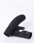 The Rip Curl Flash Bomb 7mm Wetsuit Mittens in Black