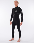 The Rip Curl Mens Flashbomb 4/3mm Zip Free Wetsuit in Black