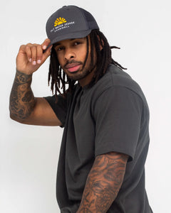 The Salt Water Seeker Mens Vibes Trucker in Charcoal