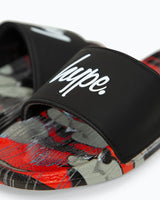 The Hype Boys Boys Red Camo Blur Drips Script Sliders in Red Camo